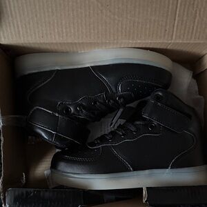 New ATS LED Light-up Glow Sneaker(PS). Sz. 13c. Black (7colors). Style: SM6151